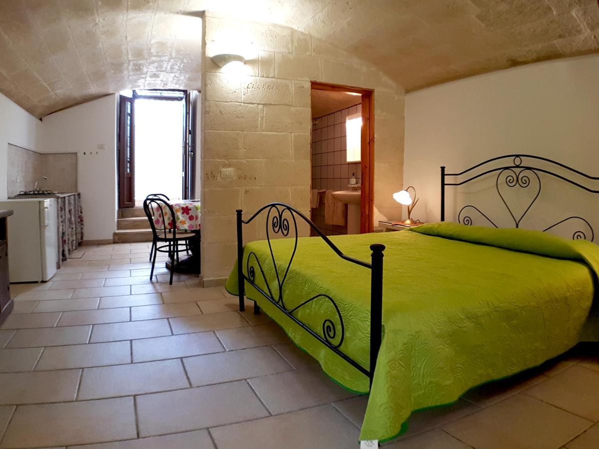Oikia Vacanze Uggiano La Chiesa Casa Dante Exteriér fotografie