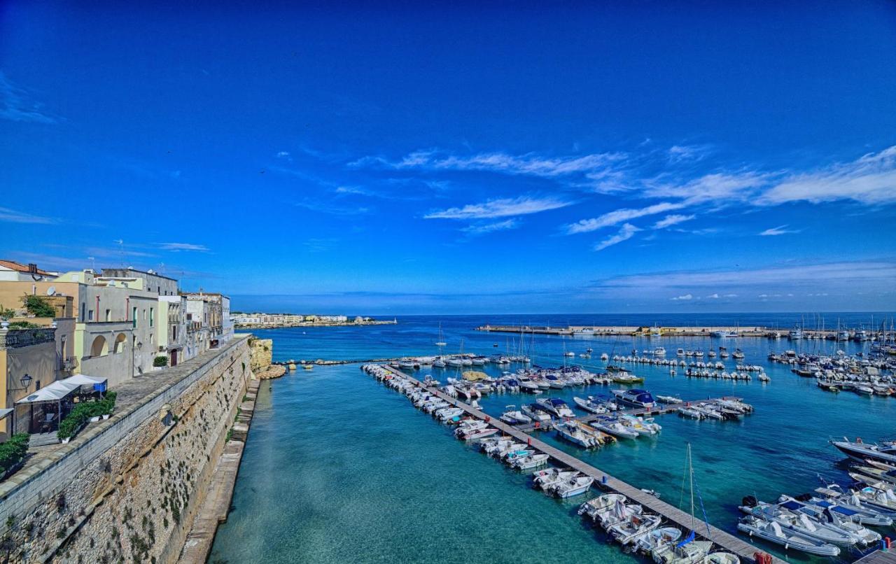 Oikia Vacanze Uggiano La Chiesa Casa Dante Exteriér fotografie